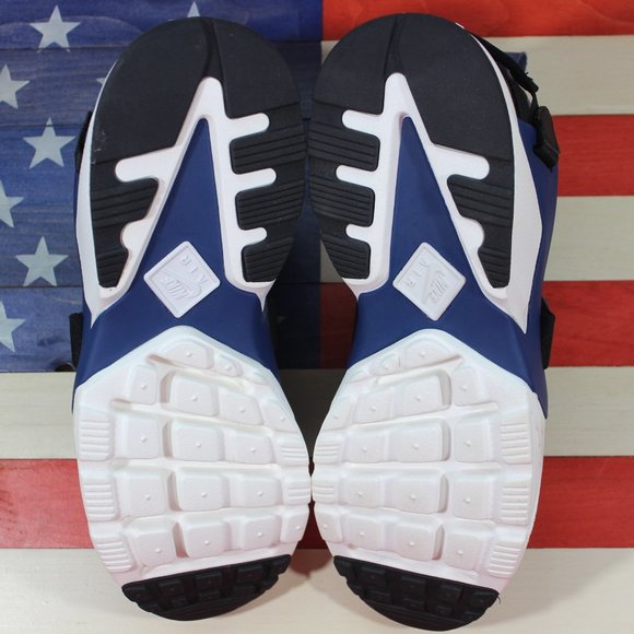 Nike Air Huarache City Running Shoe Black Women 12 - Picture 8 of 8